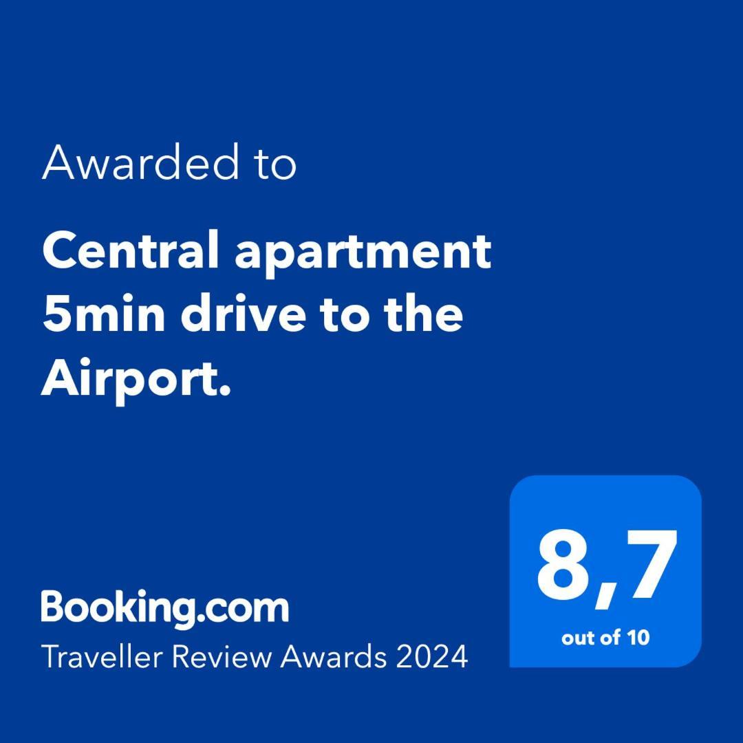 Central Apartment 5Min Drive To The Airport. Stockholm Buitenkant foto